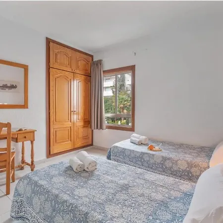 Infinity Pool Views 2 Floritas Playa de las Americas (Tenerife)