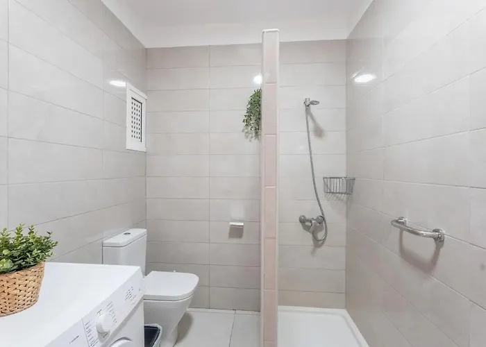 Infinity Pool Views 2 Floritas * Playa de las Americas (Tenerife)